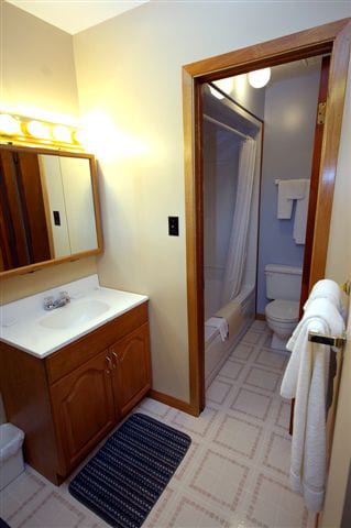 Birches bathroom with shower/tub combo..