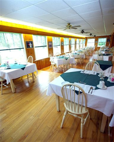 Inn dining room