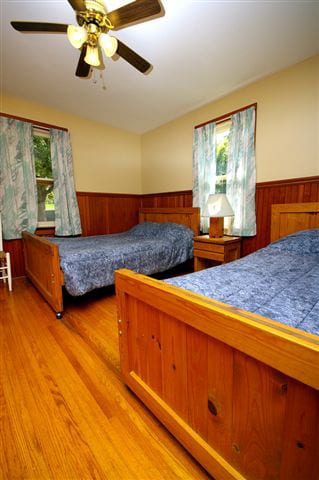 Maples cottage bedroom.