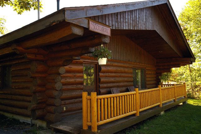 Stormont cabin exterior and patio